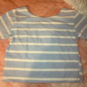 ROMWE cropped blue + white striped shirt ‼️